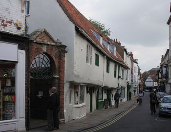 Overview and Methodology: 14th century Almshouses on Goodramgate.